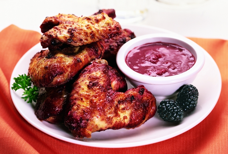 Tom's Blackberry Wings and Dipping Sauce