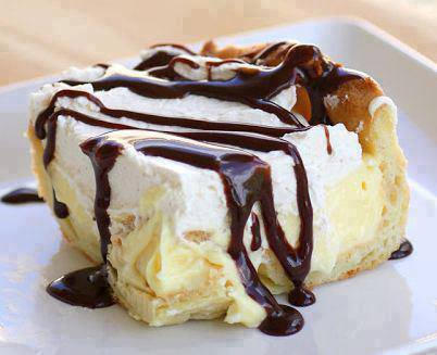 Tom's Chocolate Eclair Cake