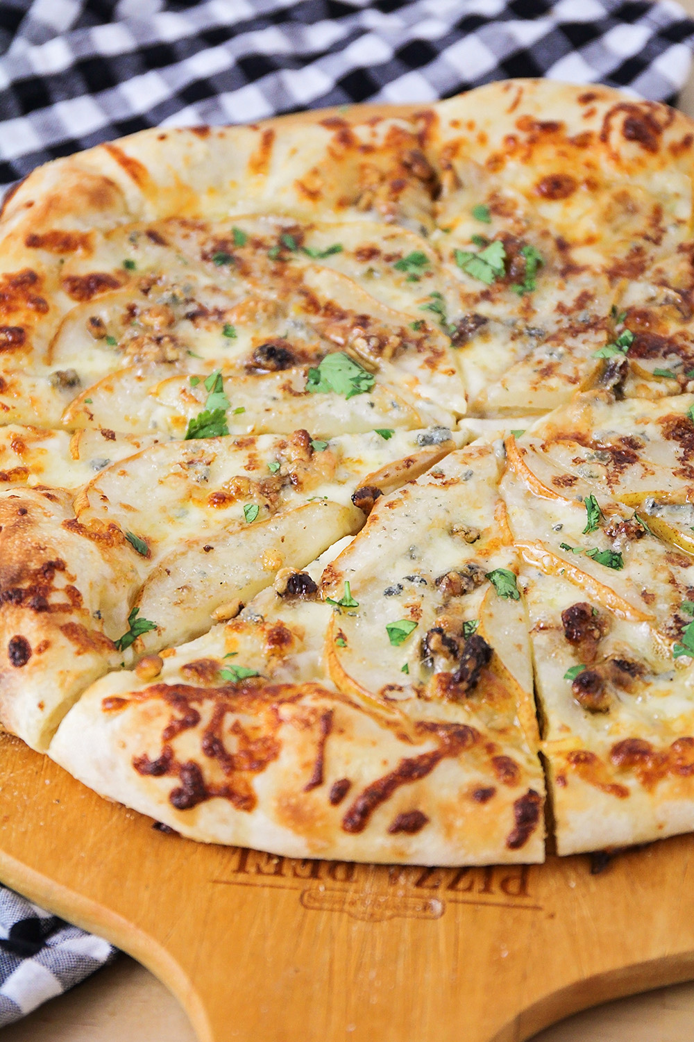 Tom's Pear Walnut and Gorgonzola Pizza